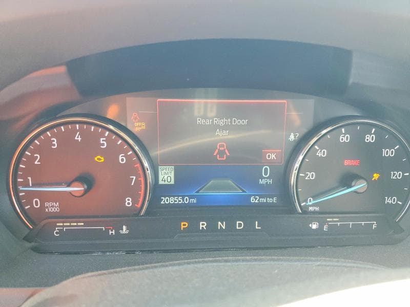 2021 FORD EXPLORER XLT 9