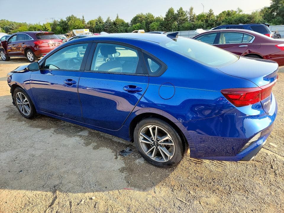 2023 KIA FORTE LXS 2