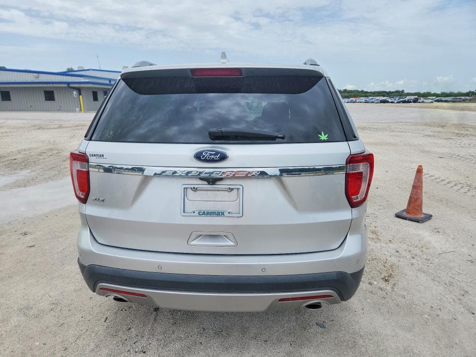 2017 FORD EXPLORER XLT 6