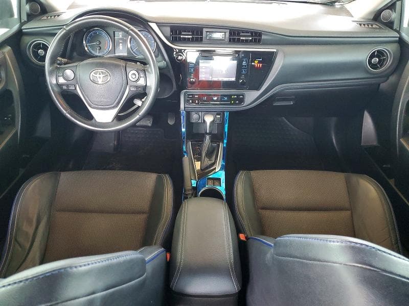 2018 TOYOTA COROLLA SE 8