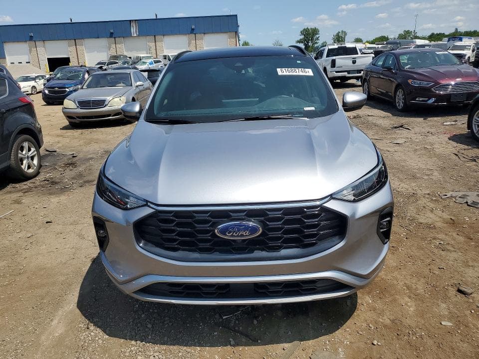 2024 FORD ESCAPE ST LINE SELECT 5