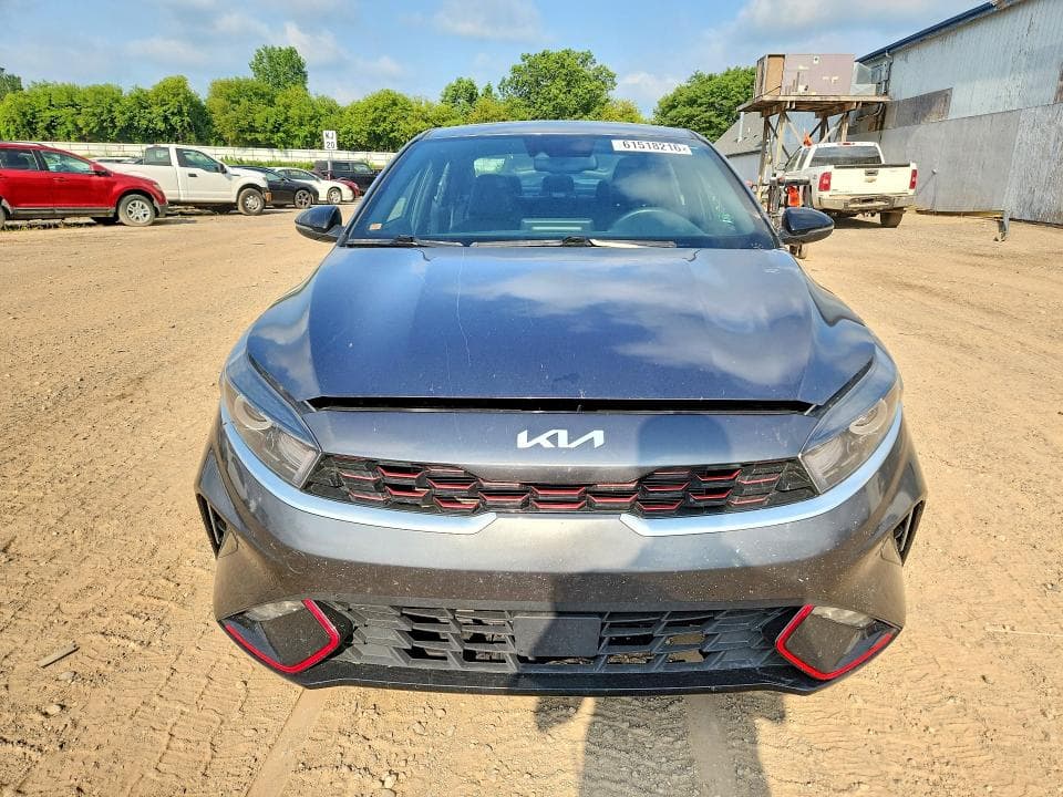 2022 KIA FORTE GT LINE 5