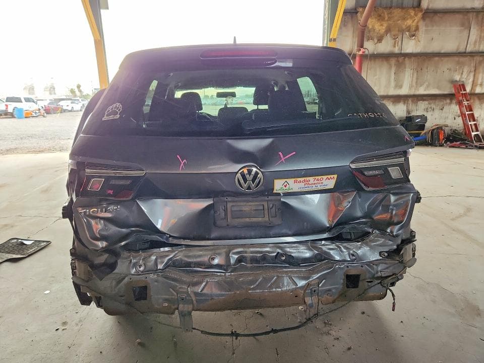2020 VOLKSWAGEN TIGUAN S 6