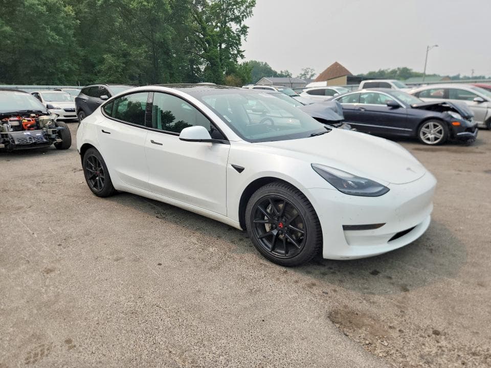 2021 TESLA MODEL 3 4