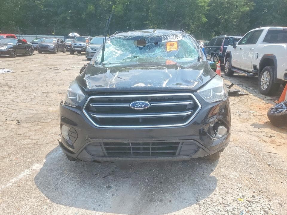 2017 FORD ESCAPE SE 5