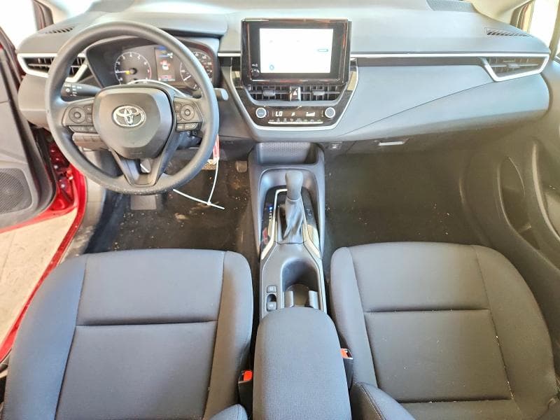 2025 TOYOTA COROLLA LE 8