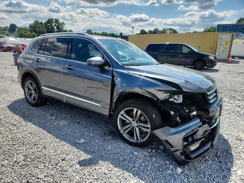 2019 VOLKSWAGEN TIGUAN SE 4