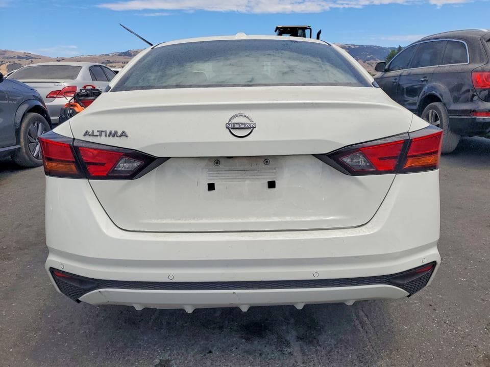 2025 NISSAN ALTIMA SV 6