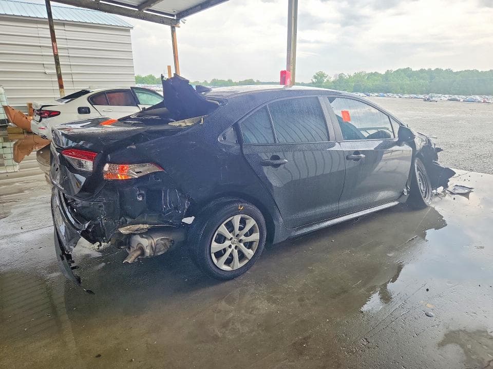 2023 TOYOTA COROLLA LE 3