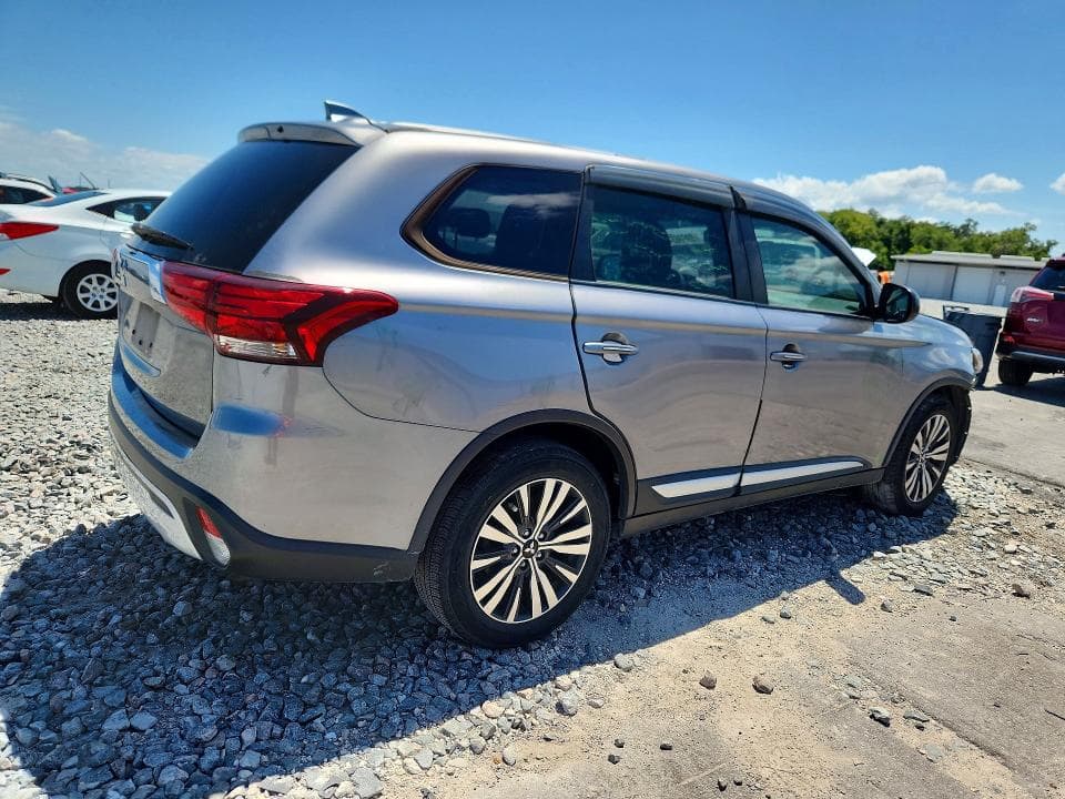 2020 MITSUBISHI OUTLANDER ES 3