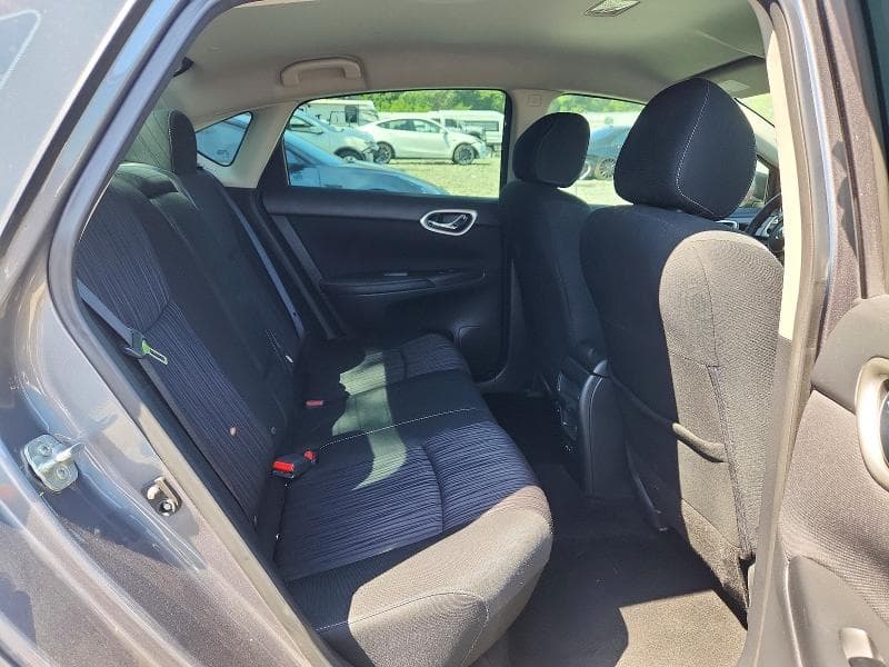 2019 NISSAN SENTRA SV 10
