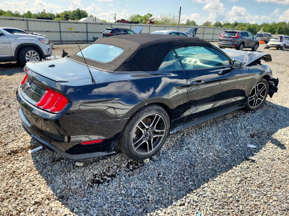 2022 FORD MUSTANG 3
