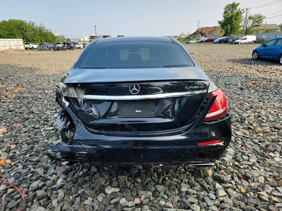 2018 MERCEDES-BENZ E 300 4MATIC 6