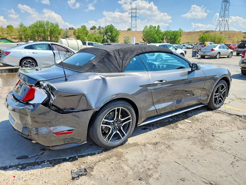 2018 FORD MUSTANG 3