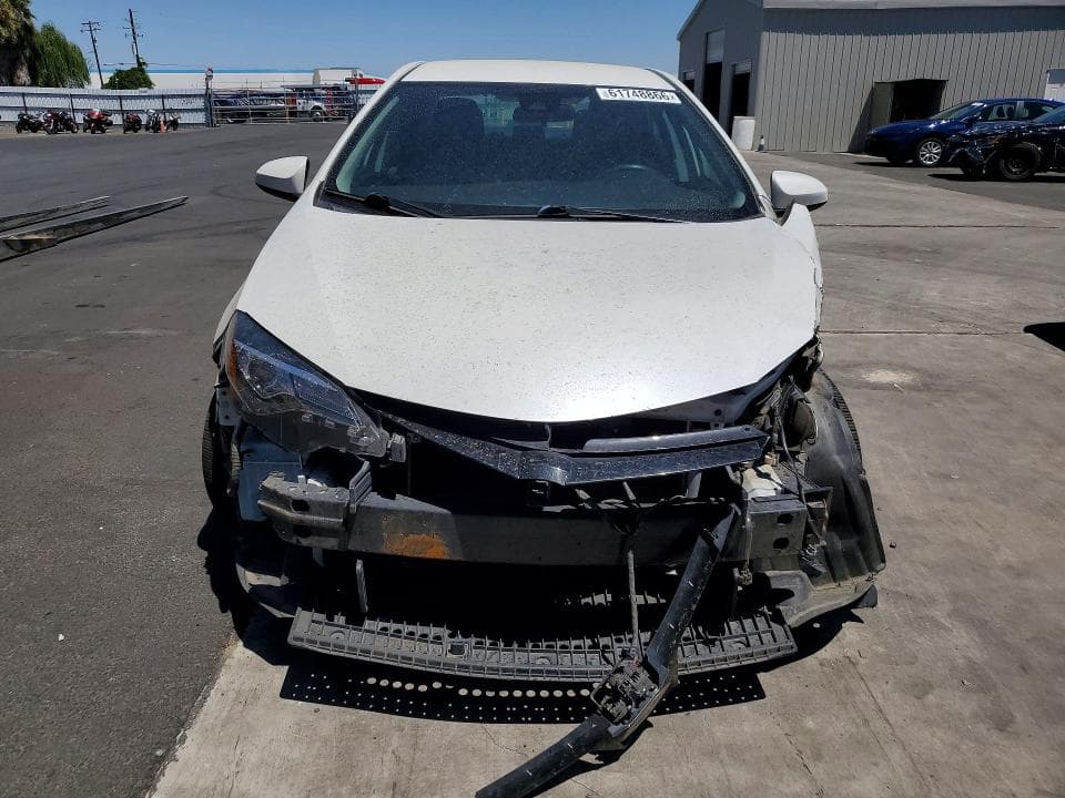 2017 TOYOTA COROLLA LE 5