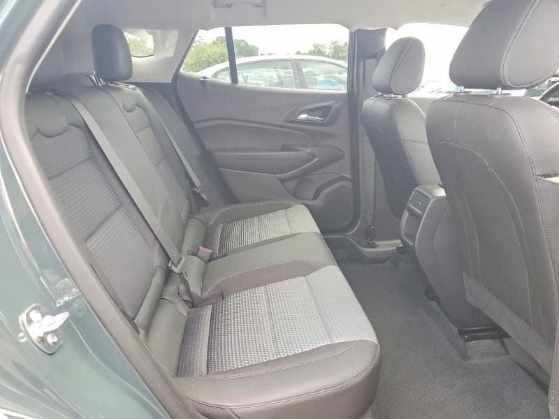 2025 CHEVROLET TRAX 1LT 11