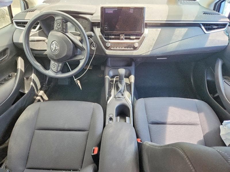 2024 TOYOTA COROLLA LE 8