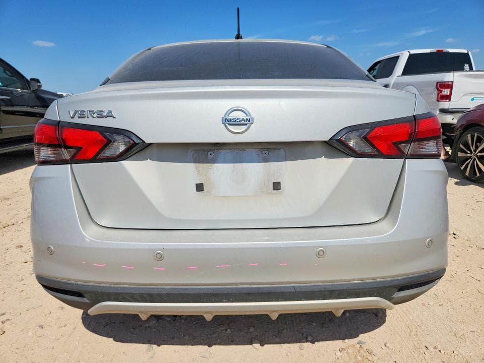 2020 NISSAN VERSA S 6