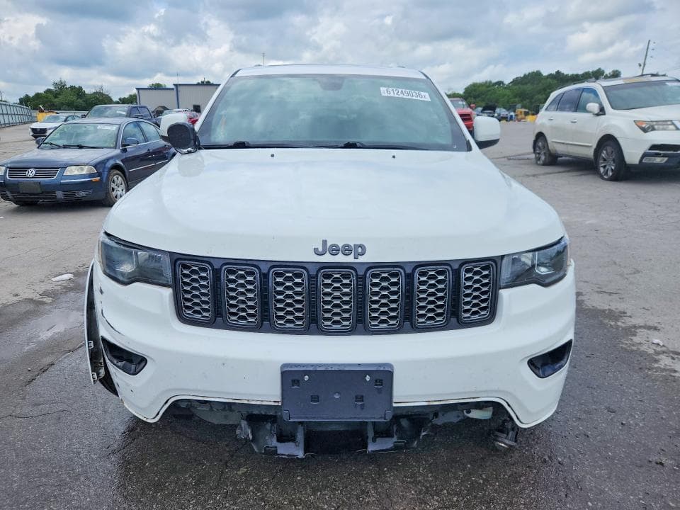 2019 JEEP GRAND CHEROKEE LAREDO 5