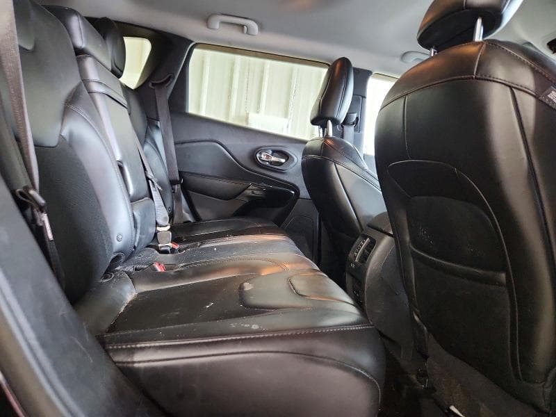 2019 JEEP CHEROKEE LATITUDE PLUS 10