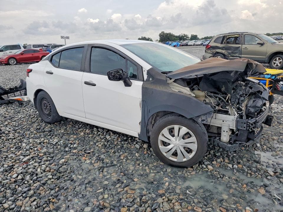 2022 NISSAN VERSA S 4