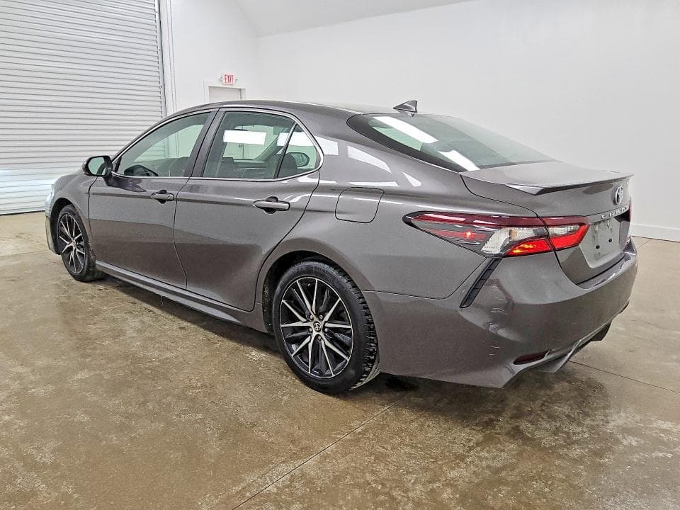 2023 TOYOTA CAMRY SE 2