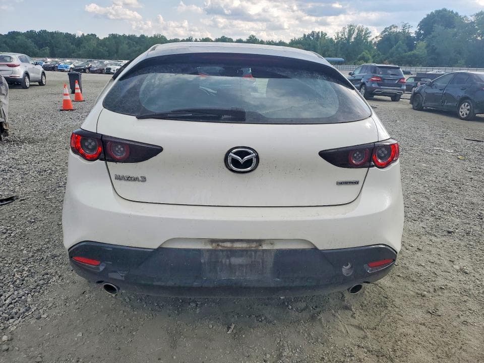 2020 MAZDA 3 6