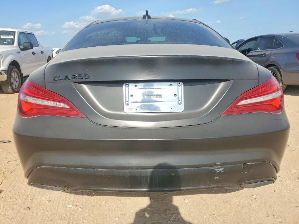 2019 MERCEDES-BENZ CLA 6