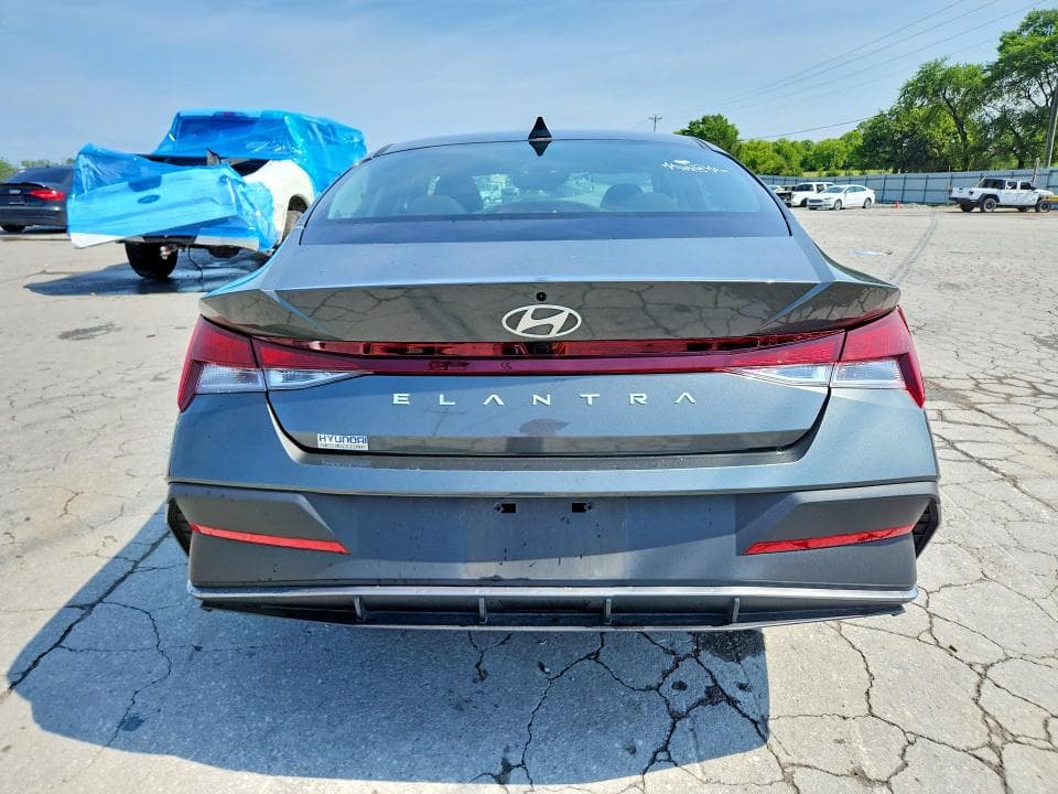 2024 HYUNDAI ELANTRA SEL 6