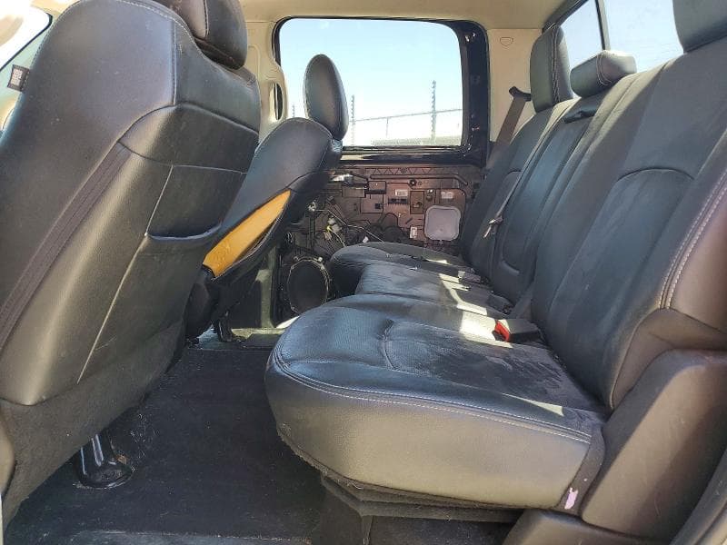 2019 RAM 1500 CLASSIC LARAMIE 10