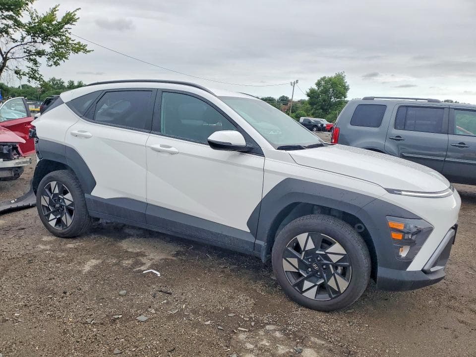2025 HYUNDAI KONA SEL 4