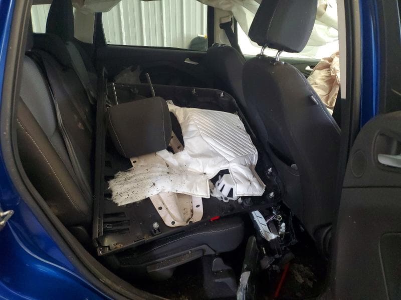 2017 FORD ESCAPE SE 11