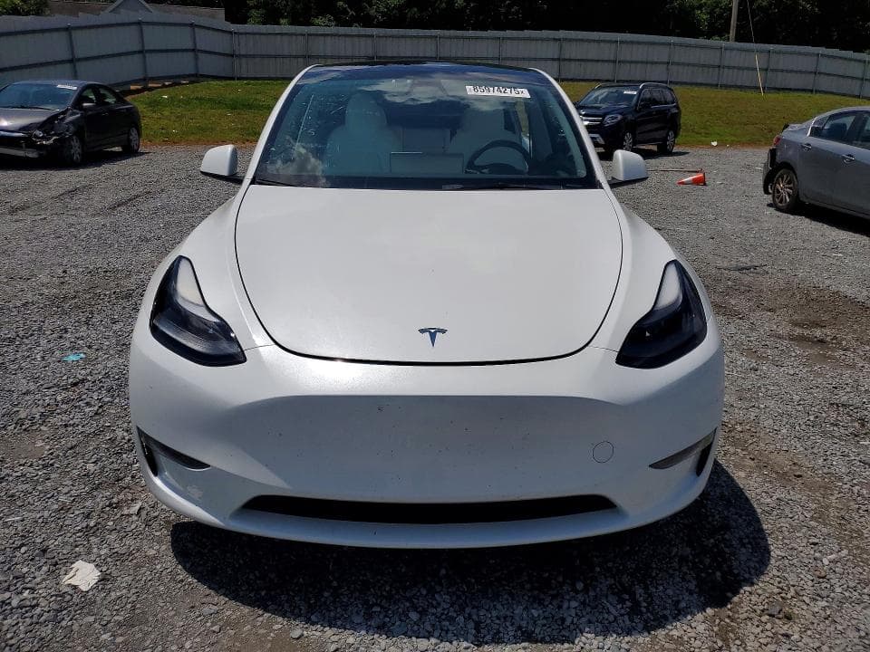 2023 TESLA MODEL Y 5