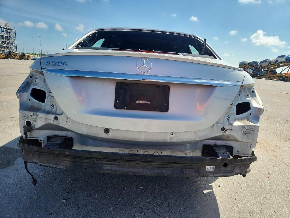2018 MERCEDES-BENZ E 300 6