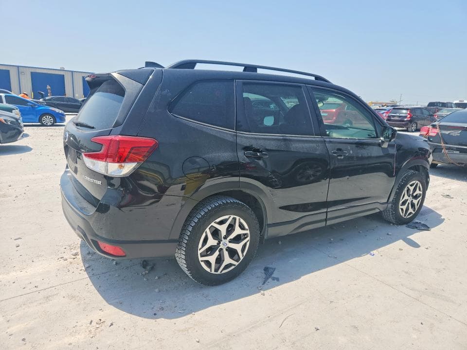 2021 SUBARU FORESTER PREMIUM 3