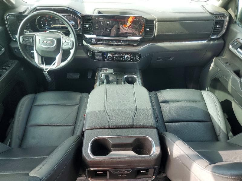 2025 GMC SIERRA C1500 SLT 8