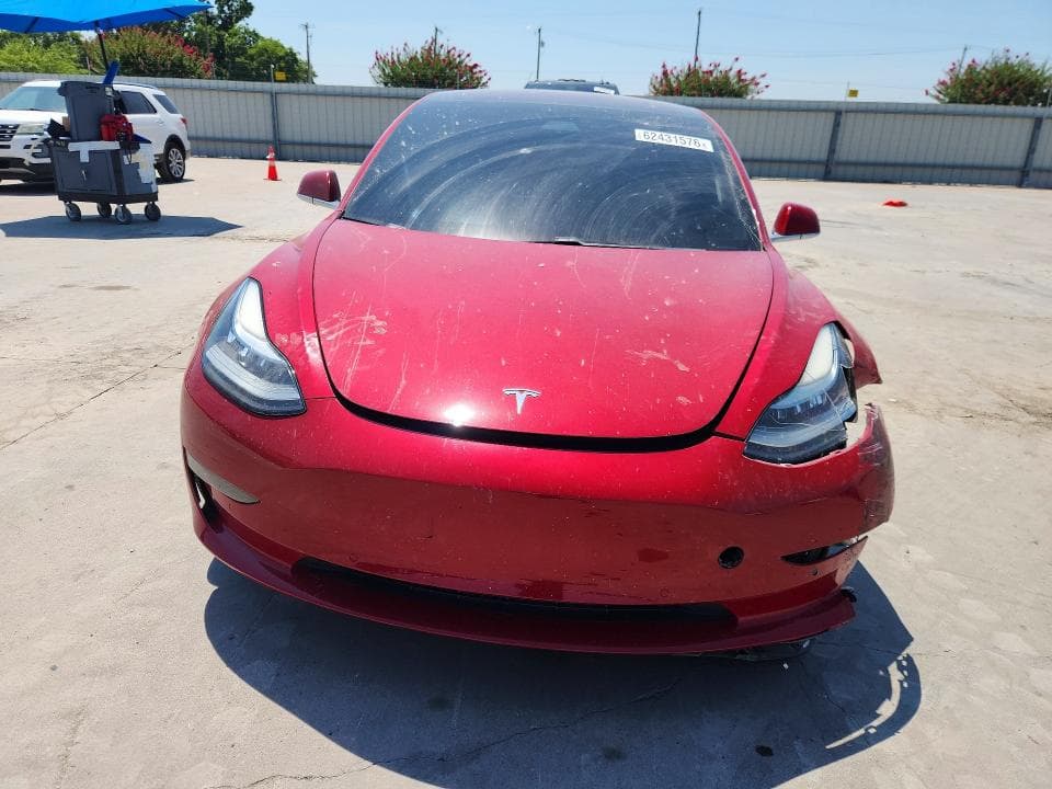2018 TESLA MODEL 3 5