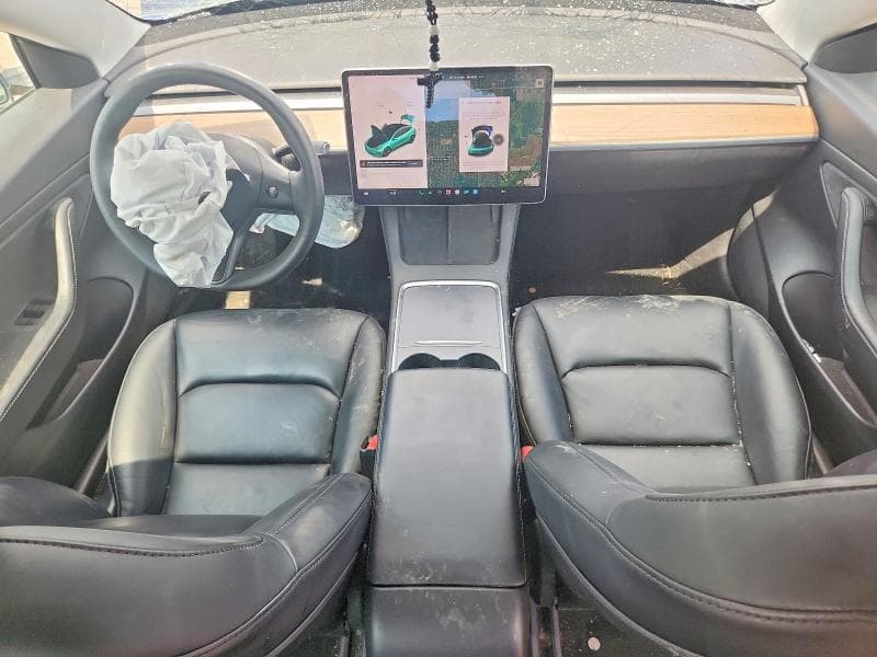 2021 TESLA MODEL 3 8