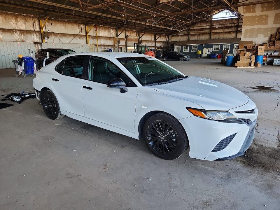 2020 TOYOTA CAMRY SE NIGHTSHADE 4