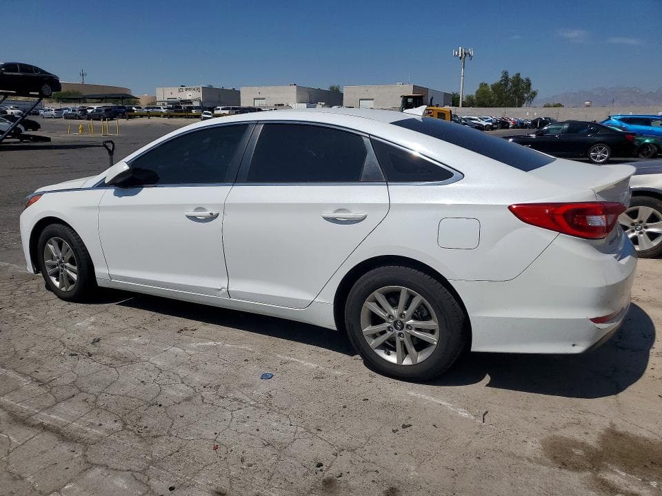 2017 HYUNDAI SONATA SE 2