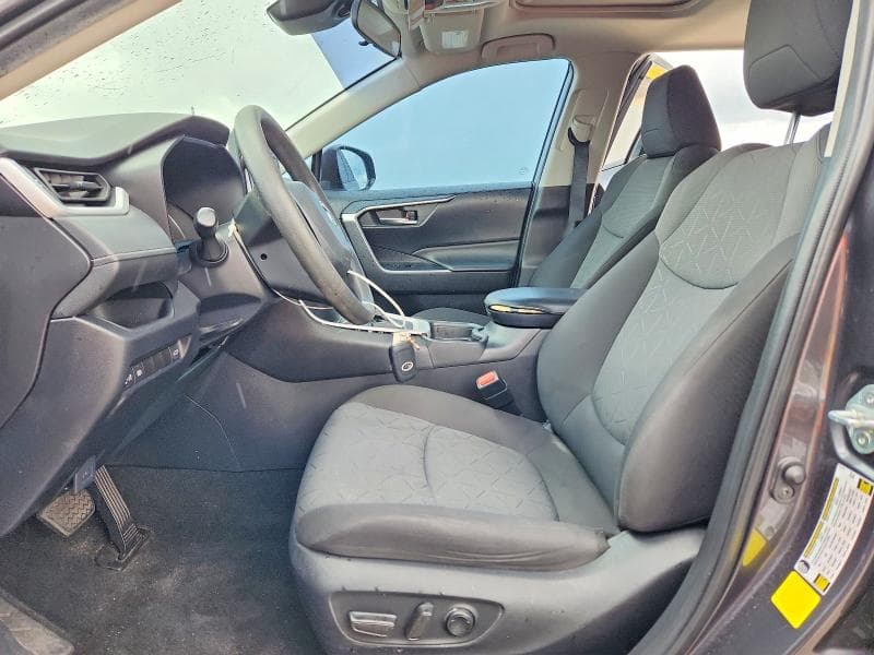 2020 TOYOTA RAV4 XLE 7