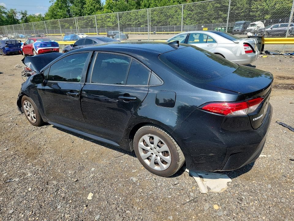 2022 TOYOTA COROLLA LE 2