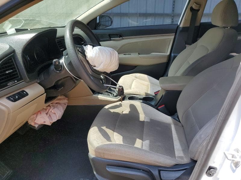 2018 HYUNDAI ELANTRA SEL 7