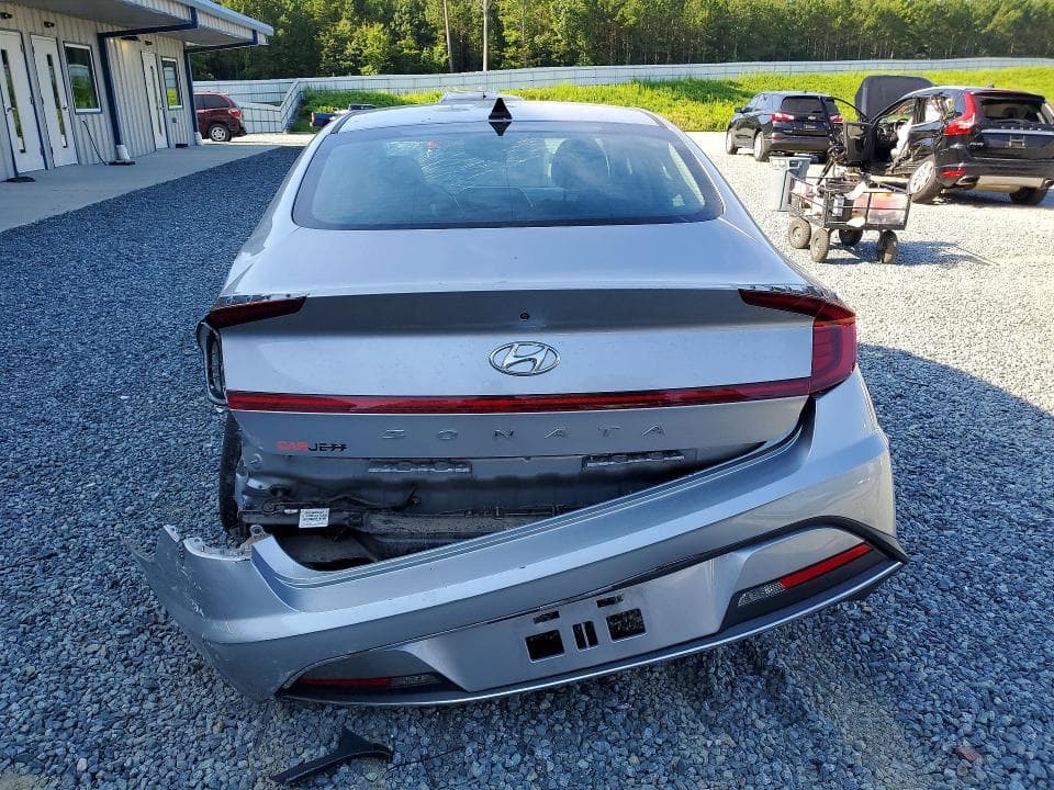 2021 HYUNDAI SONATA SE 6