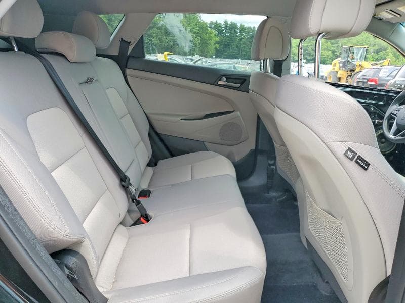 2018 HYUNDAI TUCSON SEL 11
