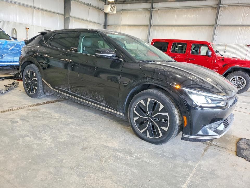 2022 KIA EV6 LIGHT 4