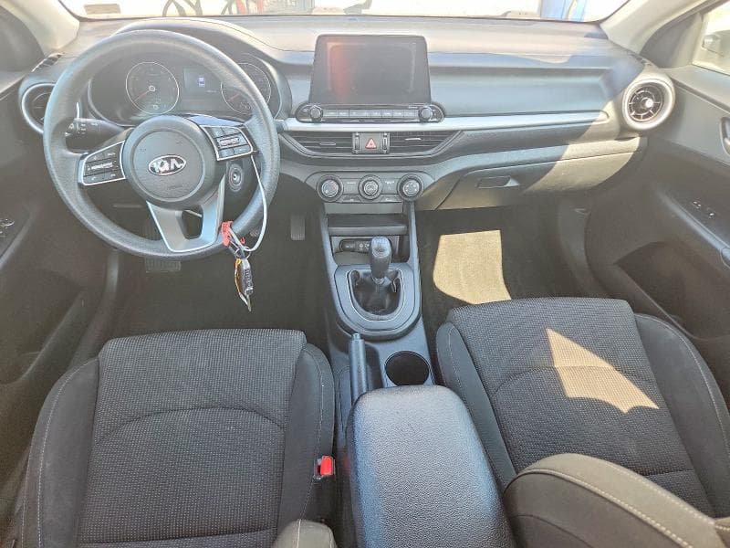 2021 KIA FORTE FE 8