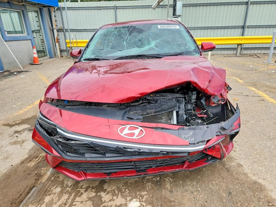 2024 HYUNDAI ELANTRA SEL 5