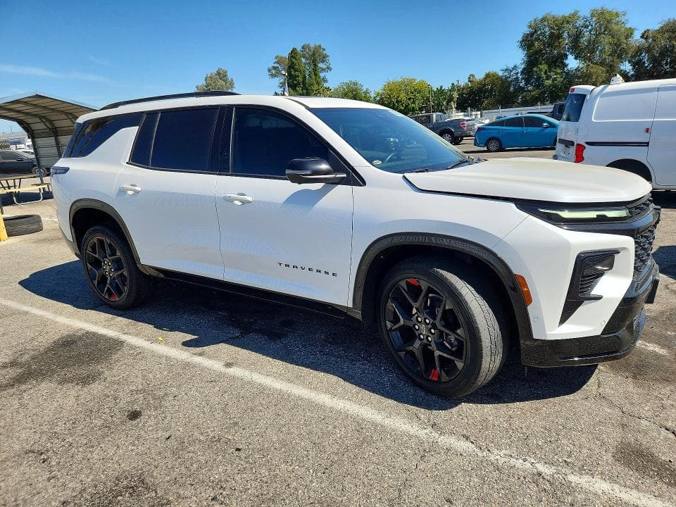 2024 CHEVROLET TRAVERSE RS 4