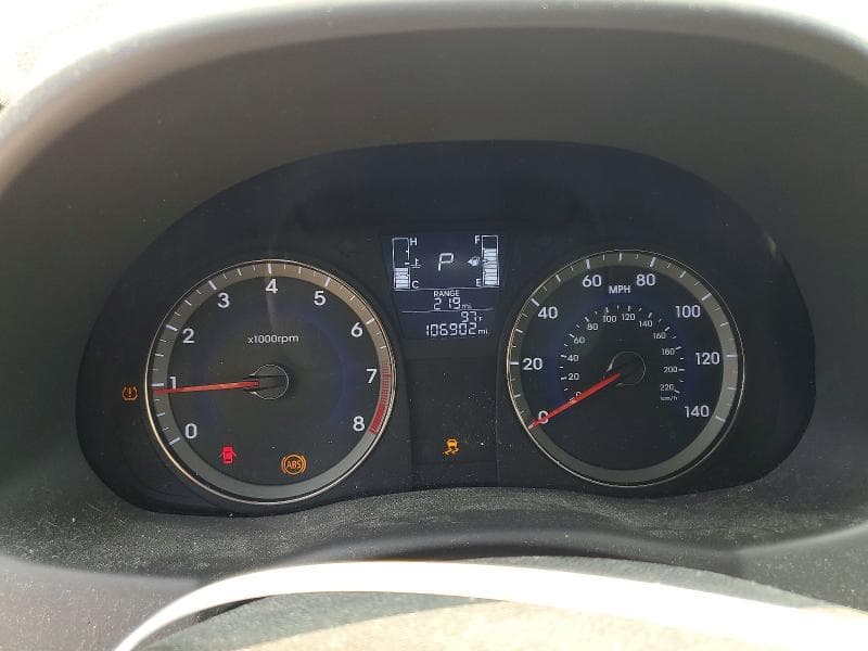 2017 HYUNDAI ACCENT SE 9